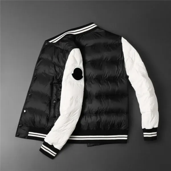 【2026】【MONCLER日本公式許可旗艦店】（モンクレール）ご好評に付き再入荷！！【男女兼用】
