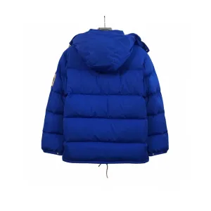 【2026】Gucci & The North Face 連名のダウンジャケットブルーです