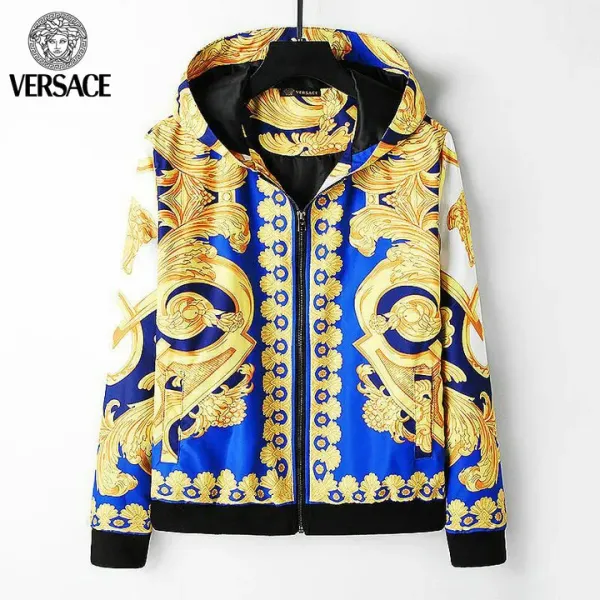 【2026】【VERSACE 公式旗艦店】ヴェルサーチ ジャケット着好評に付き再入荷！