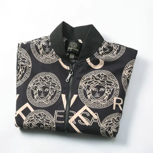 【2026】【VERSACE 公式旗艦店】ヴェルサーチ ジャケット着好評に付き再入荷！