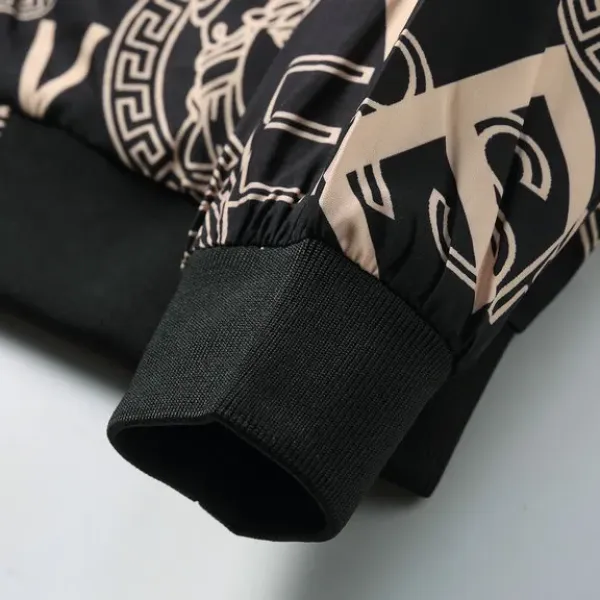 【2026】【VERSACE 公式旗艦店】ヴェルサーチ ジャケット着好評に付き再入荷！