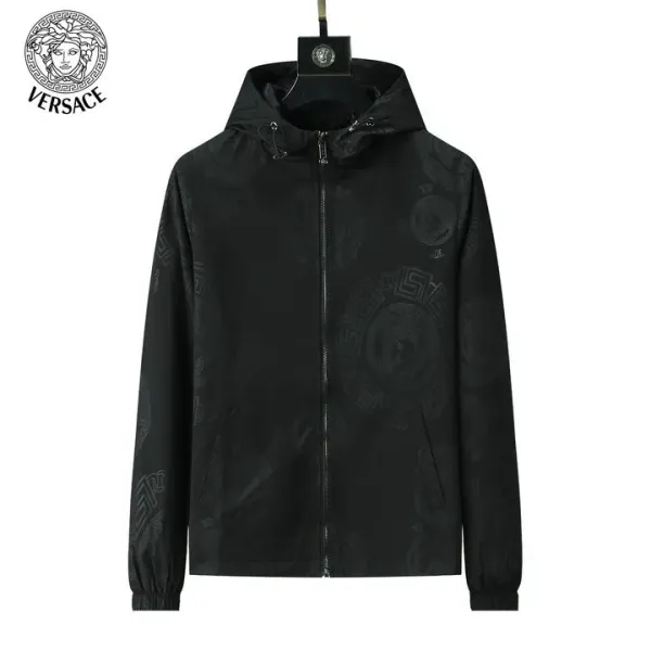 【2026】【VERSACE 公式旗艦店】ヴェルサーチ ジャケット着好評に付き再入荷！