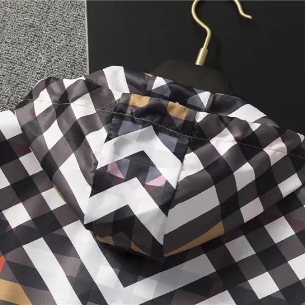 【2026】【BURBERRY 公式旗艦店】バーバリー  ジャケット着好評に付き再入荷！