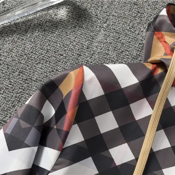 【2026】【BURBERRY 公式旗艦店】バーバリー  ジャケット着好評に付き再入荷！