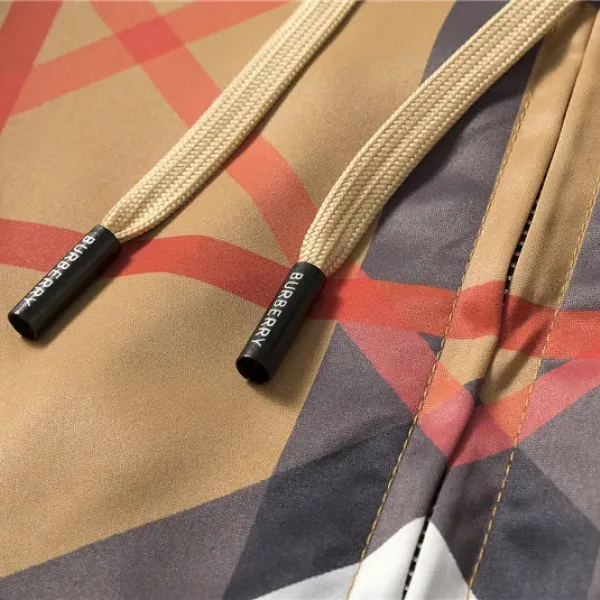 【2026】【BURBERRY 公式旗艦店】バーバリー  ジャケット着好評に付き再入荷！