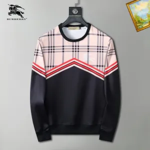 【2026】【BURBERRY 公式旗艦店】バーバリー  丸首の衛衣 スウェット ご好評に付き再入荷！
