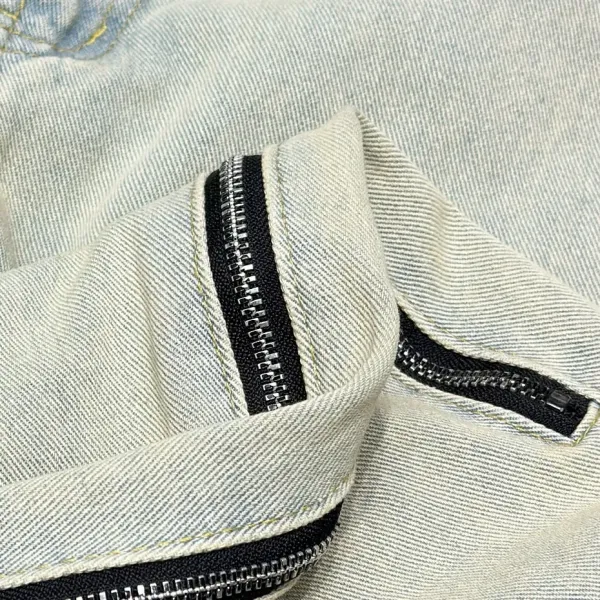 【2026】【BALENCIAGA 公式旗艦店】バレンシアガ   ジーパン  ご好評に付き再入荷！