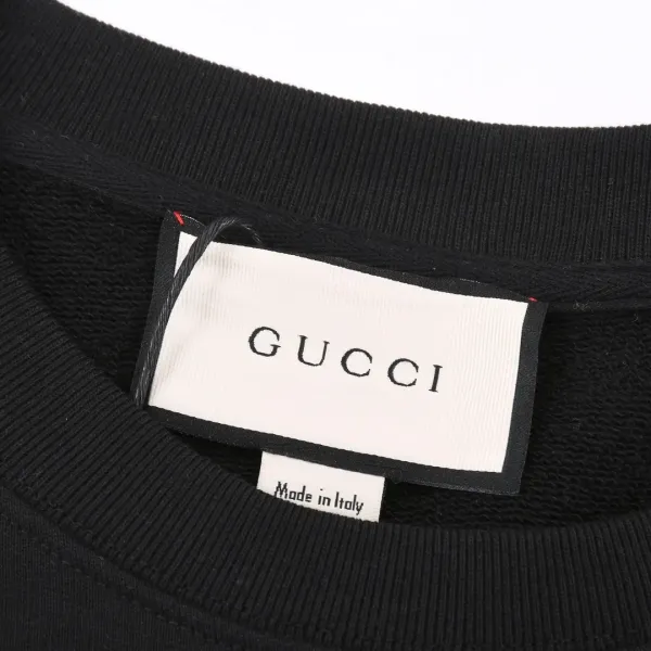 【2026】【GUCCI  公式旗艦店】グッチ  丸首の衛衣 スウェットご好評に付き再入荷！