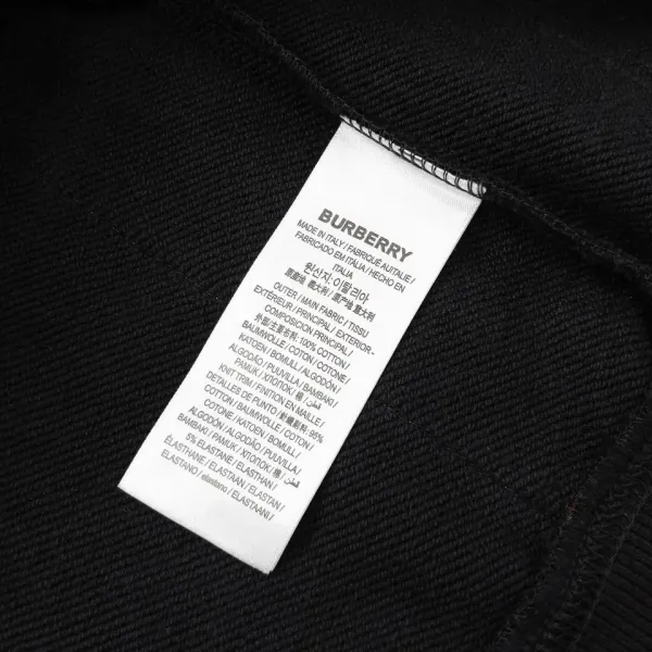 【2026】【BURBERRY 公式旗艦店】バーバリー 丸首の衛衣 スウェット ご好評に付き再入荷! 【2026】【BURBERRY 公式旗艦店】バーバリー 丸首の衛衣 スウェット ご好評に付き再入荷!