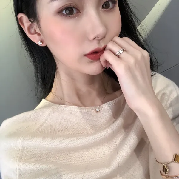 【2026】【CARTIER】 カルティエ   ファッションスタイルのイヤリング