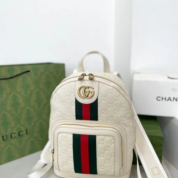 【2026】【GUCCI 公式旗艦店】グッチ  リュックサック 当日出荷 好評に付き再入荷！23*32CM
