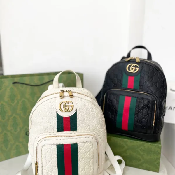 【2026】【GUCCI 公式旗艦店】グッチ  リュックサック 当日出荷 好評に付き再入荷！23*32CM