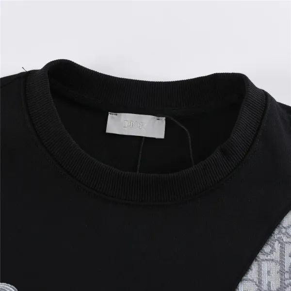 【2026】【DIOR  公式旗艦店】ディオール 丸首の衛衣 スウェットご好評に付き再入荷！