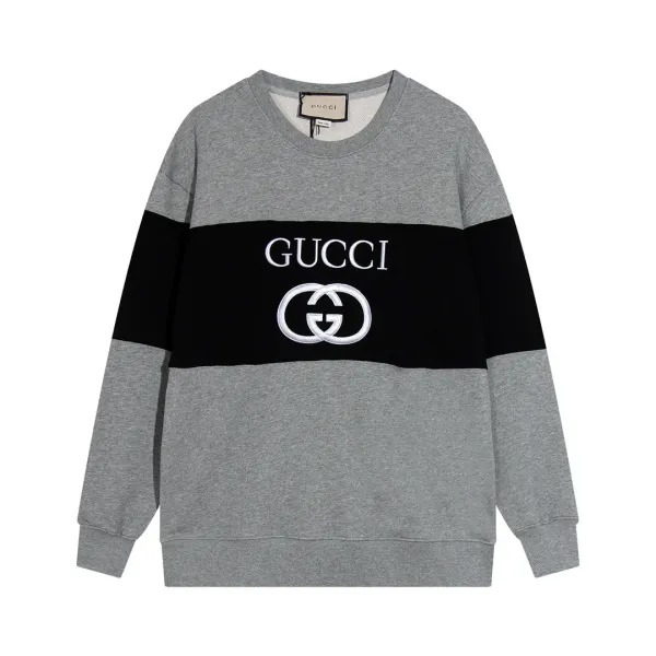 【2026】【GUCCI  公式旗艦店】グッチ  丸首の衛衣 スウェットご好評に付き再入荷！
