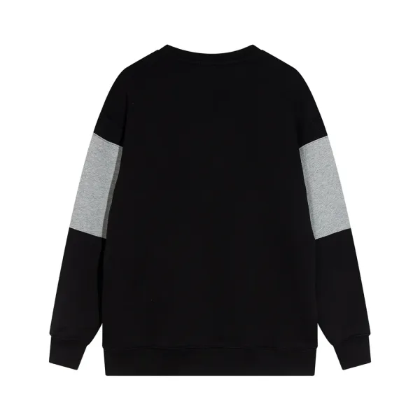 【2026】【GUCCI  公式旗艦店】グッチ  丸首の衛衣 スウェットご好評に付き再入荷！