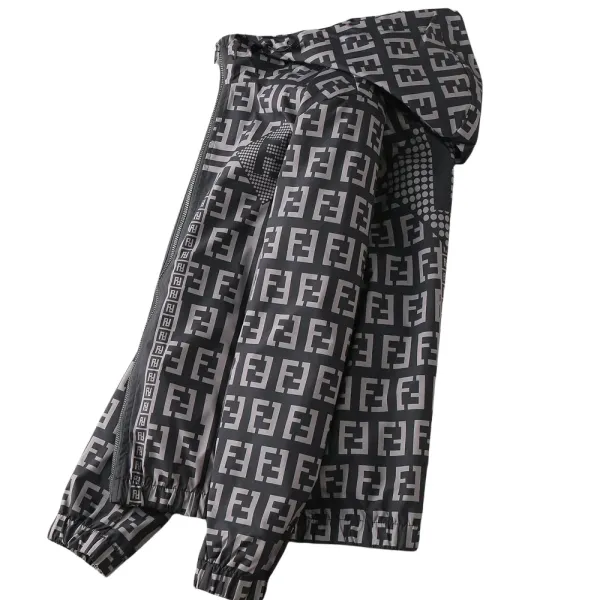 【2026】【FENDI  公式旗艦店】フェンディ  ジャケット着 好評に付き再入荷！