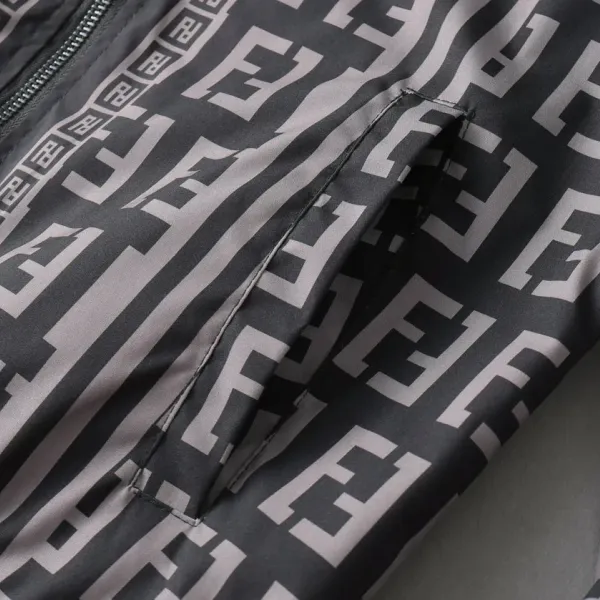 【2026】【FENDI  公式旗艦店】フェンディ  ジャケット着 好評に付き再入荷！