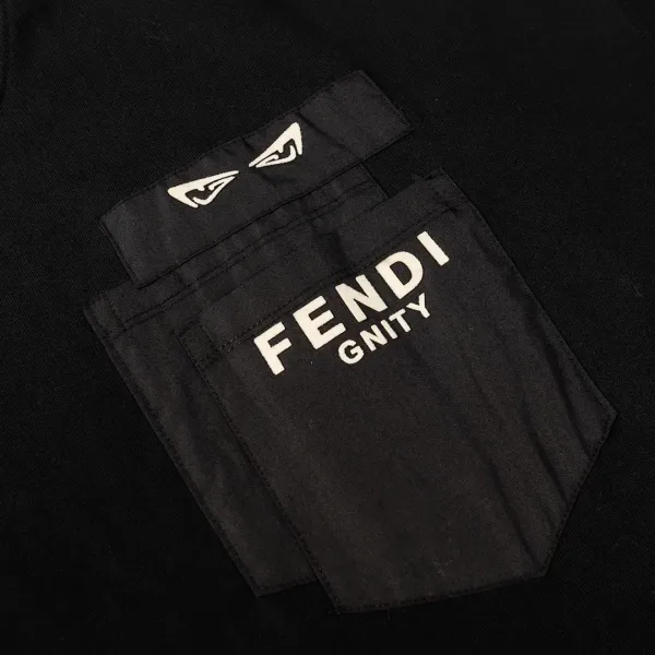 【2026】【FENDI  公式旗艦店】フェンディ丸首の衛衣 スウェット ご好評に付き再入荷！