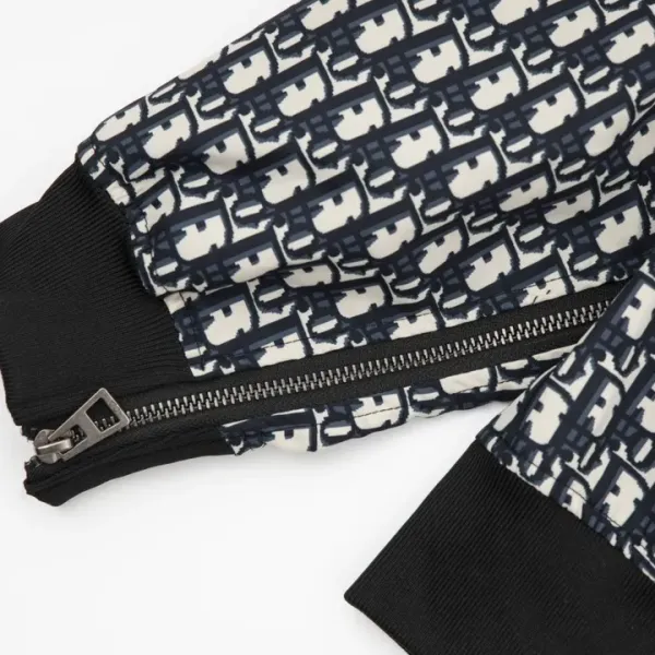 【2026】【DIOR  公式旗艦店】ディオールジャケット 好評に付き再入荷！