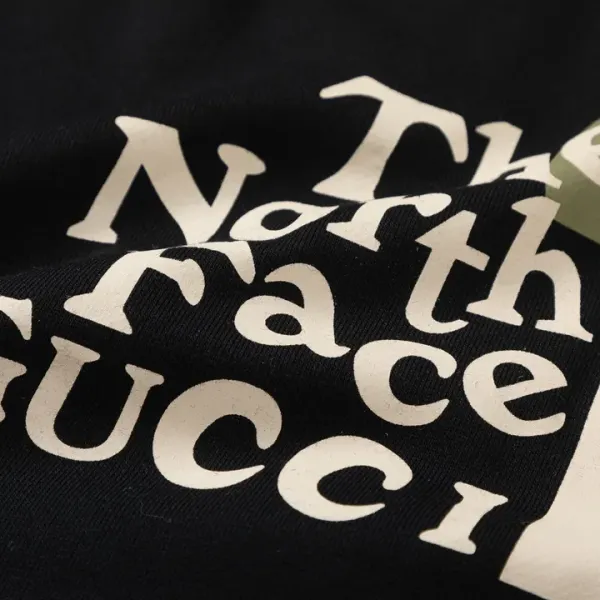 【2026】【GUCCI  公式旗艦店】グッチ  丸首の衛衣 スウェットご好評に付き再入荷！
