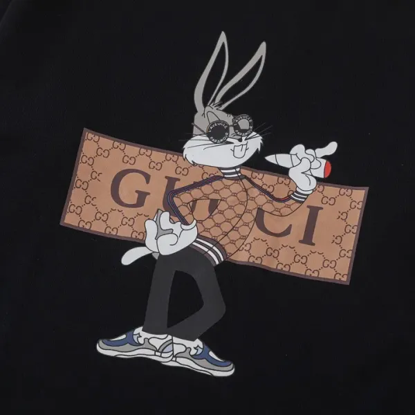 【2026】【GUCCI  公式旗艦店】グッチ  丸首の衛衣 スウェットご好評に付き再入荷！