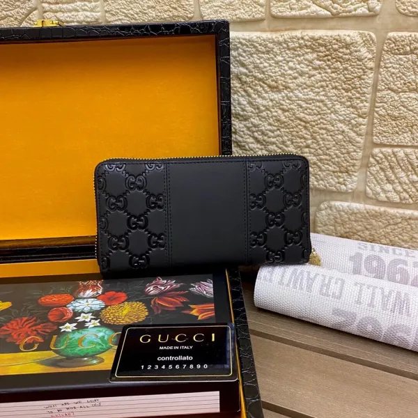 【2026】【GUCCI 公式 旗艦店】グッチ 財布  当日出荷 好評に付き再入荷！21*10*2.5CM