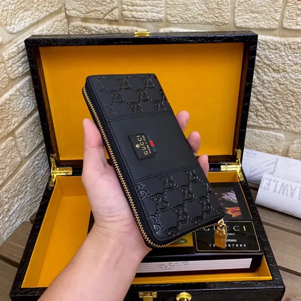 【2026】【GUCCI 公式 旗艦店】グッチ 財布  当日出荷 好評に付き再入荷！21*10*2.5CM