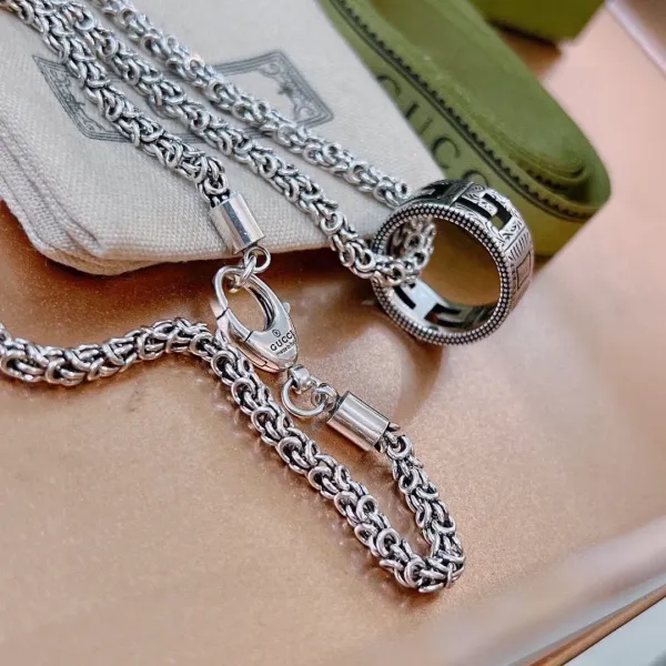 【2026】【GUCCI】ネックレス、新しいネックレス万能シンプルファッションオーナメント