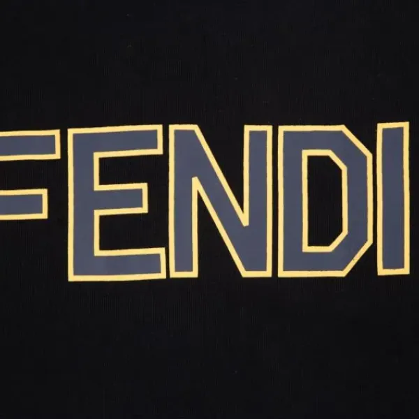 【2026】【FENDI  公式旗艦店】フェンディ丸首の衛衣 スウェット ご好評に付き再入荷！