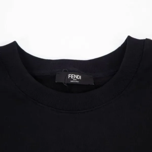 【2026】【FENDI  公式旗艦店】フェンディ丸首の衛衣 スウェット ご好評に付き再入荷！