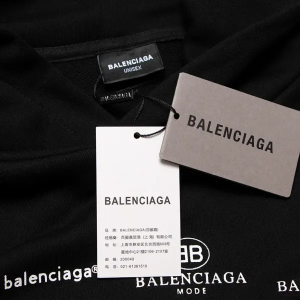 【2026】【BALENCIAGA 公式旗艦店】バレンシアガ  パーカー  ウェット ご好評に付き再入荷！