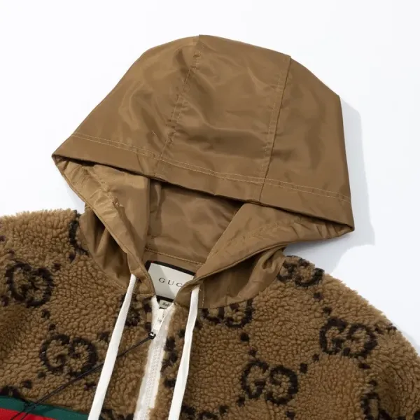 【2026】【GUCCI  公式旗艦店】グッチ  ジャケット着 好評に付き再入荷！