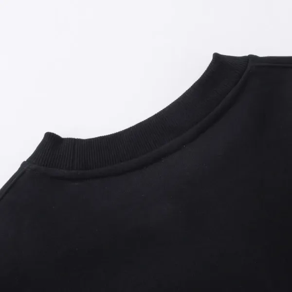 【2026】【BURBERRY  公式旗艦店】バーバリー丸首の衛衣 スウェットご好評に付き再入荷！