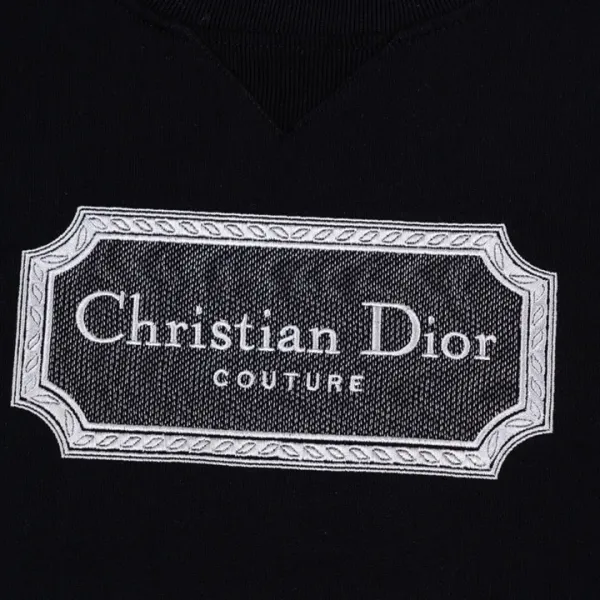 【2026】【DIOR 公式旗艦店】ディオール  丸首の衛衣 スウェットご好評に付き再入荷！
