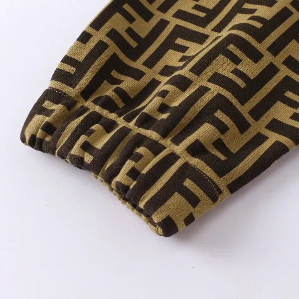 【2026】【FENDI  公式旗艦店】フェンディパーカー スウェット ご好評に付き再入荷！