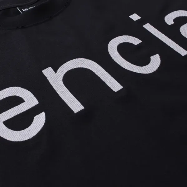 【2026】【BALENCIAGA  公式旗艦店】バレンシアガ 丸首の衛衣スウェット ご好評に付き再入荷！
