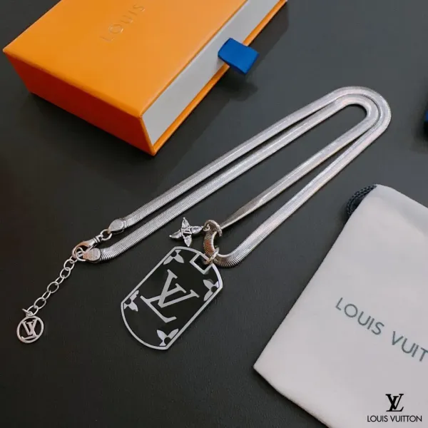 【2026】【LOUIS VUITTON】ネックレス、新しいネックレス万能シンプルファッションオーナメント