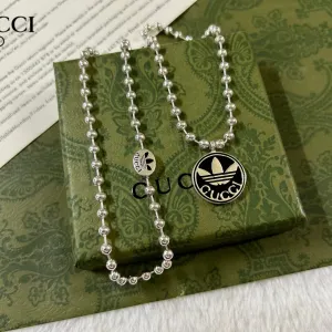 【2026】【GUCCI】ネックレス、新しいネックレス万能シンプルファッションオーナメント