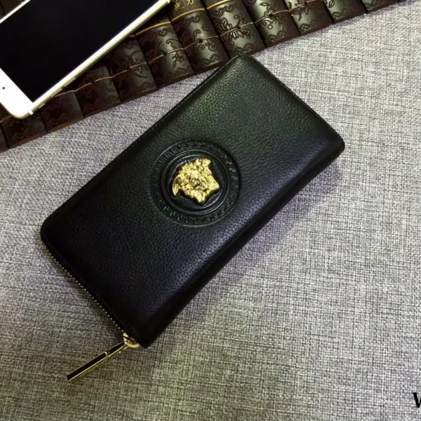 【2026】【VERSACE 公式旗艦店】ヴェルサーチ 財布   当日出荷 好評に付き再入荷！19*10*2.5CM