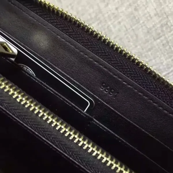 【2026】【VERSACE 公式旗艦店】ヴェルサーチ 財布   当日出荷 好評に付き再入荷！19*10*2.5CM