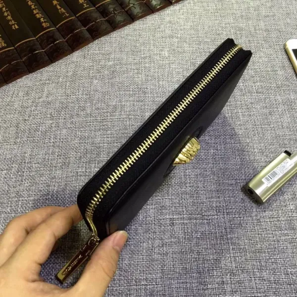 【2026】【VERSACE 公式旗艦店】ヴェルサーチ 財布   当日出荷 好評に付き再入荷！19*10*2.5CM