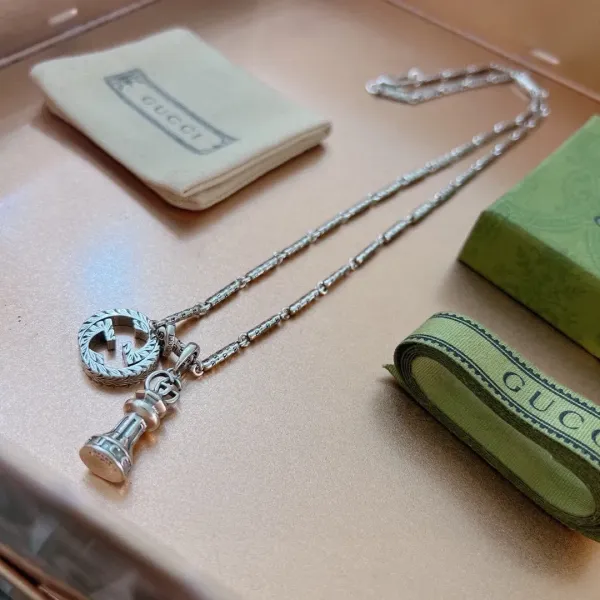【2026】【GUCCI】ネックレス、新しいネックレス万能シンプルファッションオーナメント