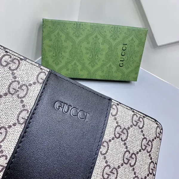 【2026】【GUCCI 公式旗艦店】グッチ  財布 当日出荷 好評に付き再入荷！19*10CM