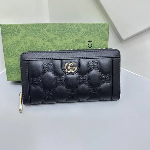 【2026】【GUCCI 公式旗艦店】グッチ 財布 当日出荷 好評に付き再入荷！19*10CM