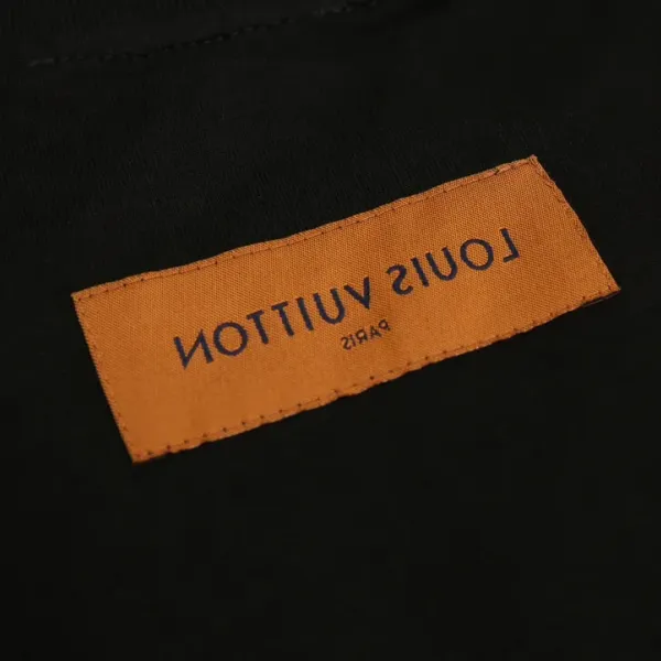 【2026】LV【LOUIS VUITTON 公式旗艦店】ルイヴィトン  バレンシアガ   Tシャツ ご好評に付き再入荷！
