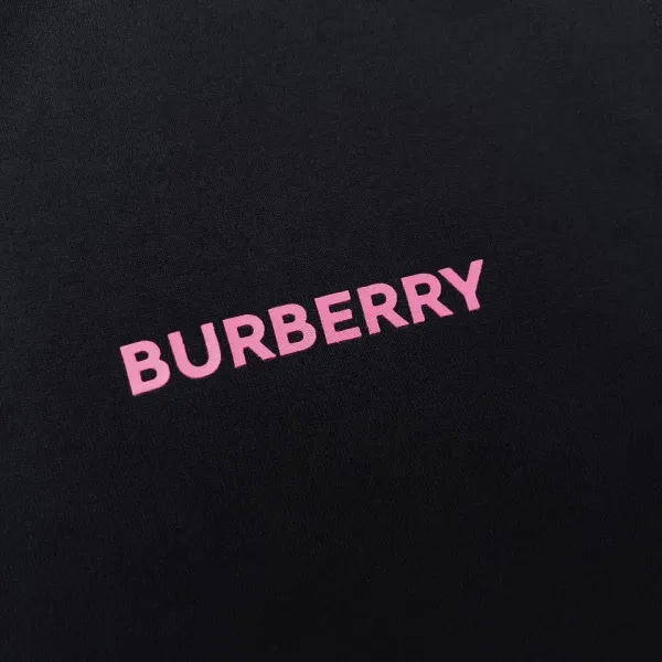 【2026】【BURBERRY 公式旗艦店】バーバリー   Tシャツ ご好評に付き再入荷！