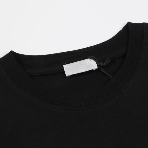 【2026】【DIOR 公式旗艦店】ディオール    Tシャツ ご好評に付き再入荷！