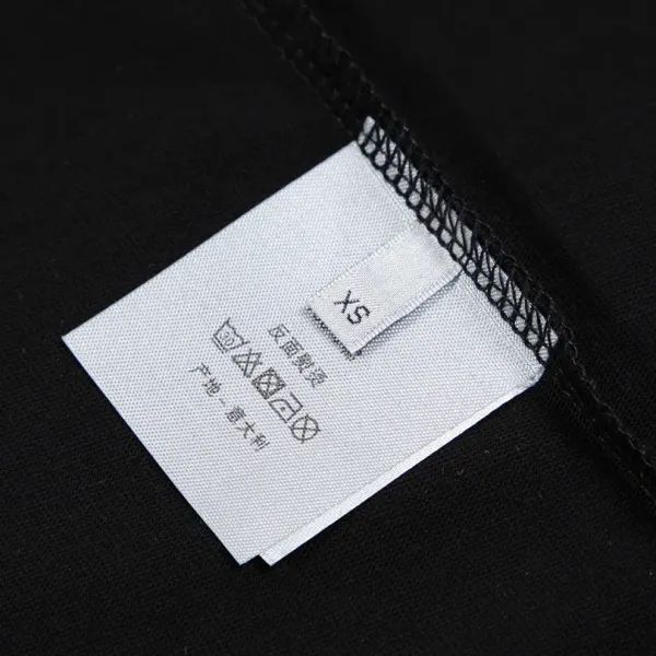 【2026】【DIOR 公式旗艦店】ディオール    Tシャツ ご好評に付き再入荷！