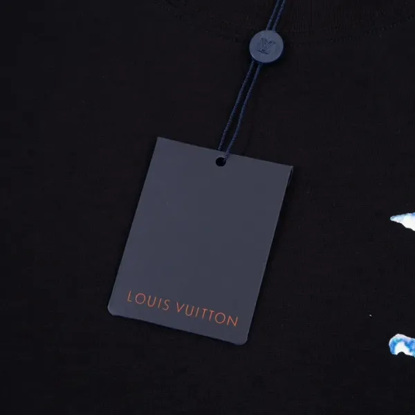 【2026】LV【LOUIS VUITTON 公式旗艦店】  ルイヴィトン Tシャツ ご好評に付き再入荷！