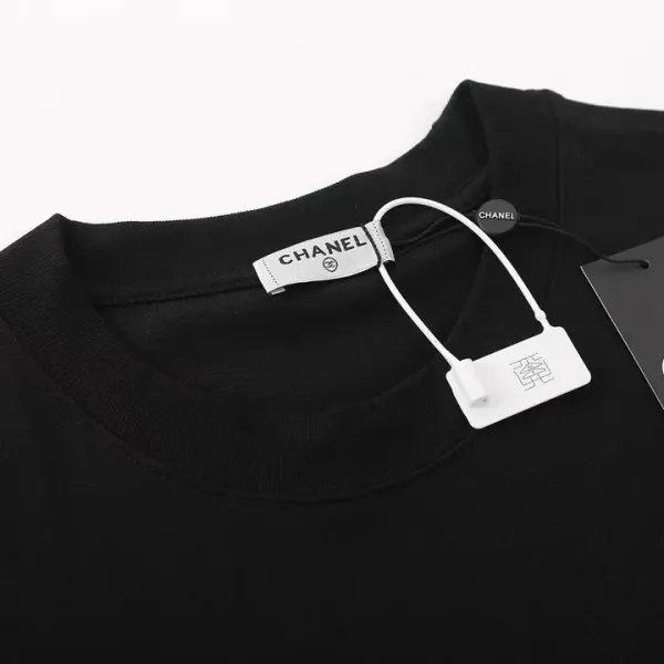 【2026】【CHANEL 公式旗艦店】シャネル   Tシャツ ご好評に付き再入荷！
